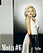 Marilyn Monroe-liknande kvinna i vit klänning på omslaget till Motiv nr 6